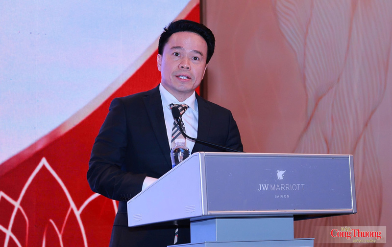Ông Ngô Chung Khanh, Phó Vụ trưởng Vụ Chính sách thương mại đa biên (Bộ Công Thương) cho biết, chủ đề của diễn đàn được lựa chọn trong bối cảnh môi trường kinh tế quốc tế đang đối mặt với nhiều biến động.