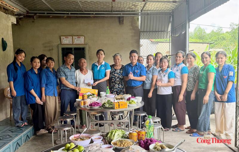 Mô hình "Bữa cơm tri ân" được tổ chức rộng khắp tại nhiều địa phương trong tỉnh tạo nên không khí ấm áp cho các gia đình có công với cách mạng. Những mâm cơm tươm tấp, ấm cúng này do chính tay các bạn đoàn viên, thanh niên tự lựa chọn thực phẩm, chế biến và nấu nướng.