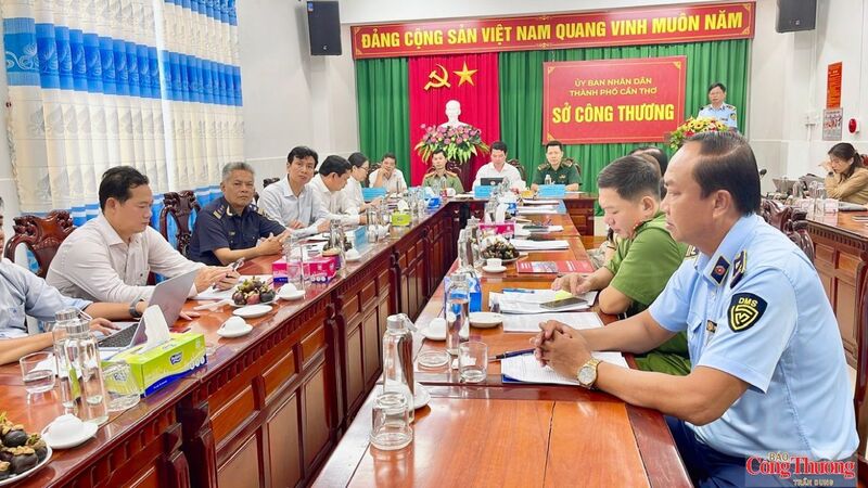 Quang cảnh tại hội nghị.