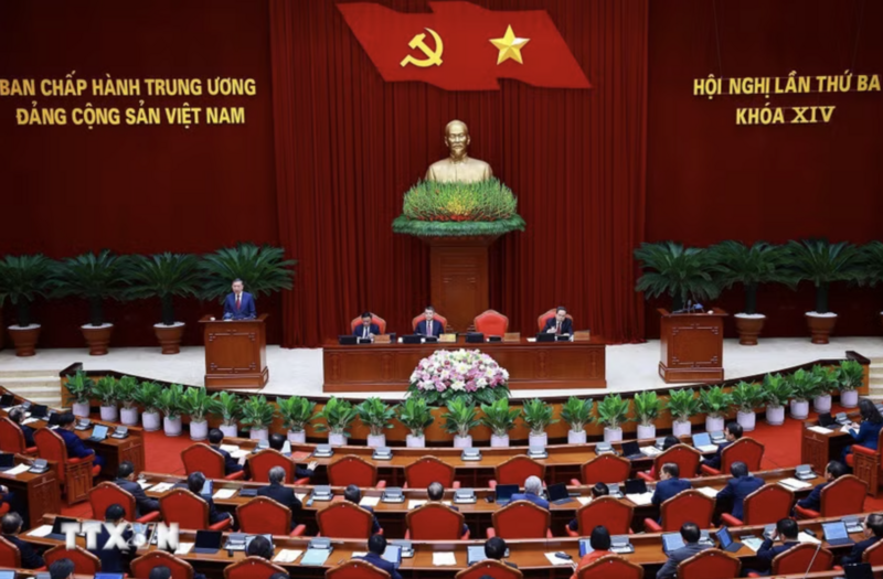 Phiên khai mạc Hội nghị lần thứ ba Ban Chấp hành Trung ương Đảng khóa XIV. (Ảnh: Thống Nhất/TTXVN)