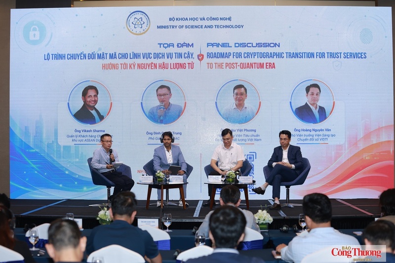 Các diễn giả chia sẻ tại hội thảo