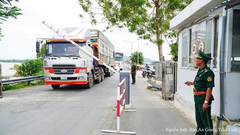 An Giang đặt mục tiêu hiện đại hóa các khu kinh tế cửa khẩu, ứng dụng công nghệ quản lý nhằm rút ngắn thời gian thông quan cho doanh nghiệp.