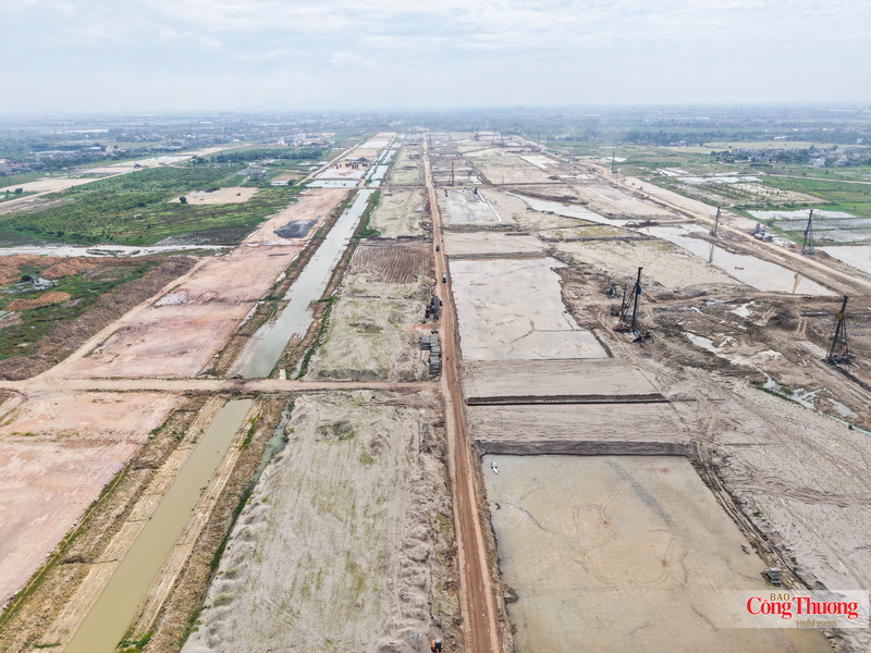 Bắc Ninh đang đẩy nhanh tiến độ thực hiện dự án sân bay Gia Bình.