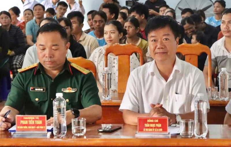 Đây là hoạt động ý nghĩa diễn ra tại xã biên giới Ia Dom nhân kỷ niệm 79 năm Ngày Thương binh - Liệt sĩ.