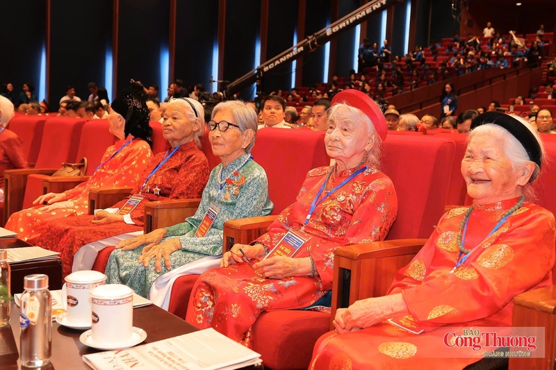 Thủ tướng dự Hội nghị Tri ân người có công với cách mạng toàn quốc năm 2026 - 5