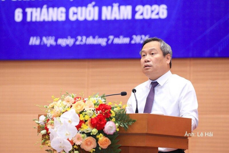 Chủ tịch UBND TP. Hà Nội Vũ Đại Thắng phát biểu tại hội nghị.
