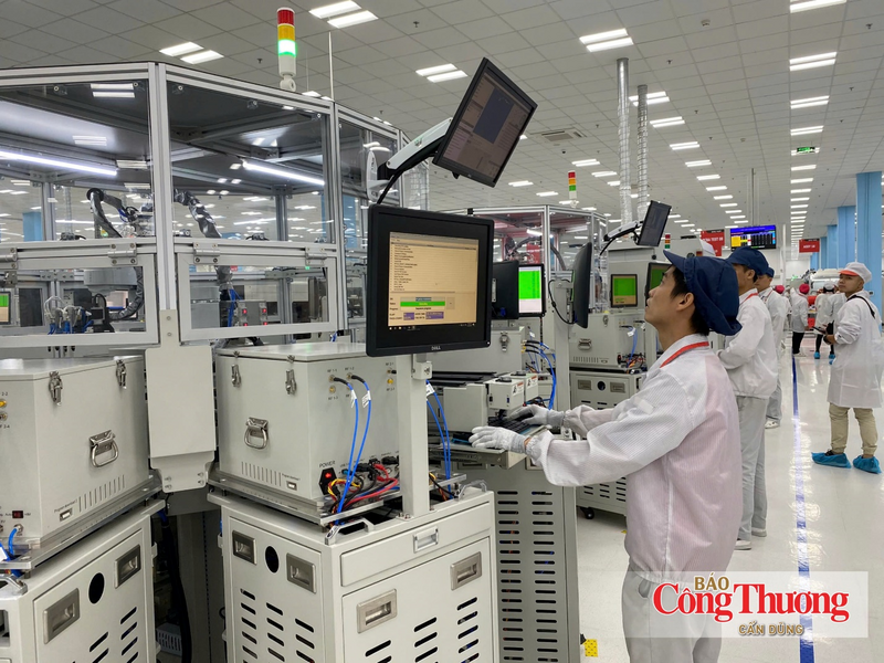 Kiến tạo thể chế để công nghiệp tăng trưởng hai con số
