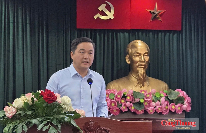 Ông Bùi Tá Hoàng Vũ, Giám đốc Sở Công Thương TP. Hồ Chí Minh phát biểu.