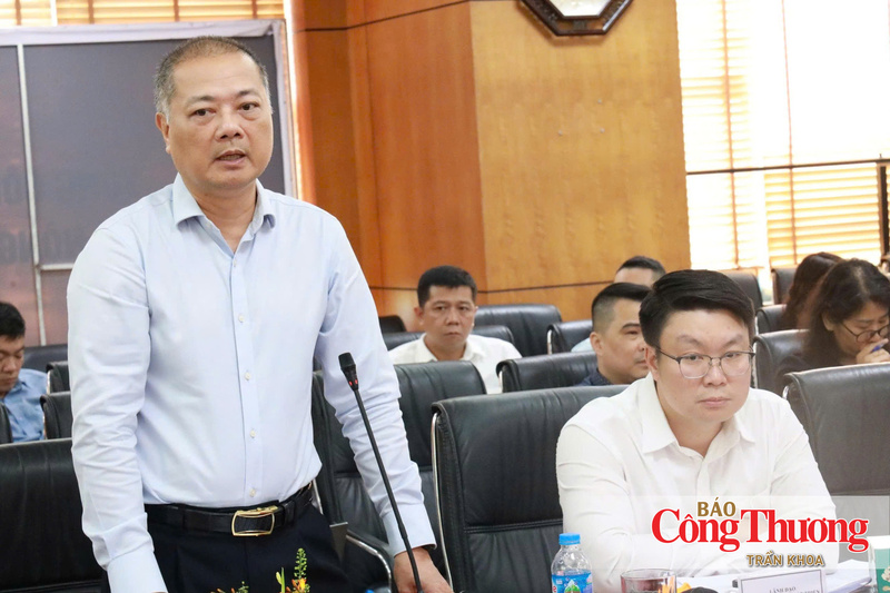 Ông Nguyễn Anh Sơn, Cục trưởng Cục Xuất nhập khẩu nêu nêu giải pháp hỗ trợ Tổng công ty VEAM.