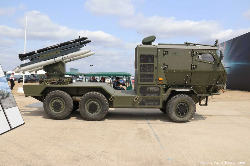 Tổ hợp phòng không mới của MBDA sử dụng tên lửa CMI chi phí thấp kết hợp ASRAAM, giúp đối phó hiệu quả UAV số lượng lớn.