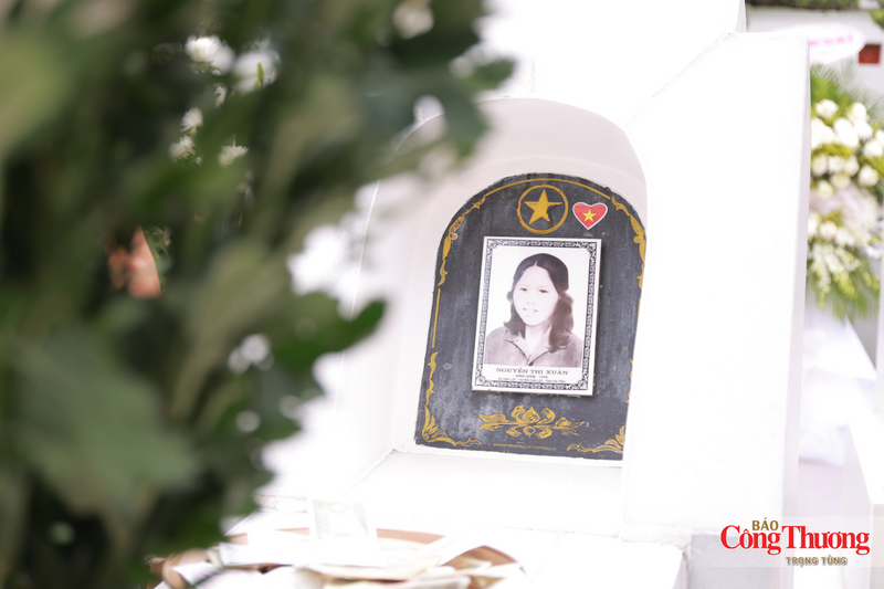 Những câu chuyện lịch sử được truyền tải trọn vẹn, xúc động, giúp thế hệ trẻ hiểu rõ hơn về giá trị của hòa bình và sự hy sinh lớn lao của cha anh.