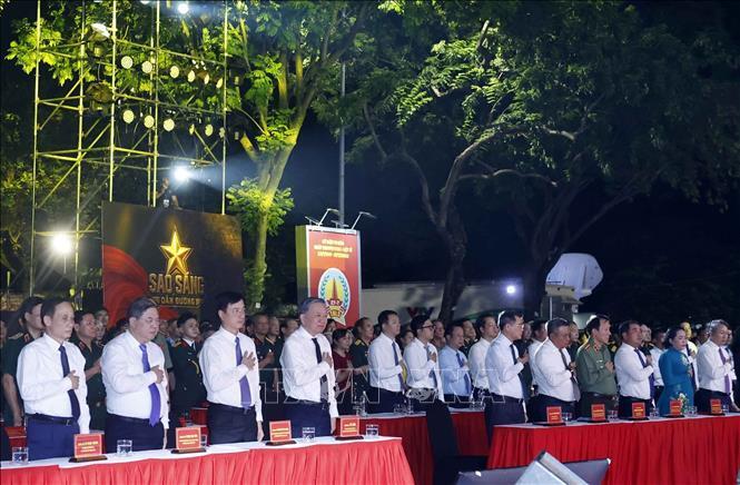 Tổng Bí thư, Chủ tịch nước Tô Lâm, Thủ tướng Lê Minh Hưng và các đại biểu tại điểm cầu Hà Nội. Ảnh: Thống Nhất/TTXVN
