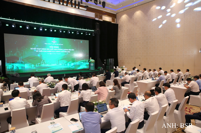 Chiều 24/7/2026, Tổng Công ty Lọc hóa dầu Việt Nam tổ chức Hội nghị sơ kết hoạt động sản xuất kinh doanh 6 tháng đầu năm và triển khai nhiệm vụ 6 tháng cuối năm 2026. Ảnh: BSR