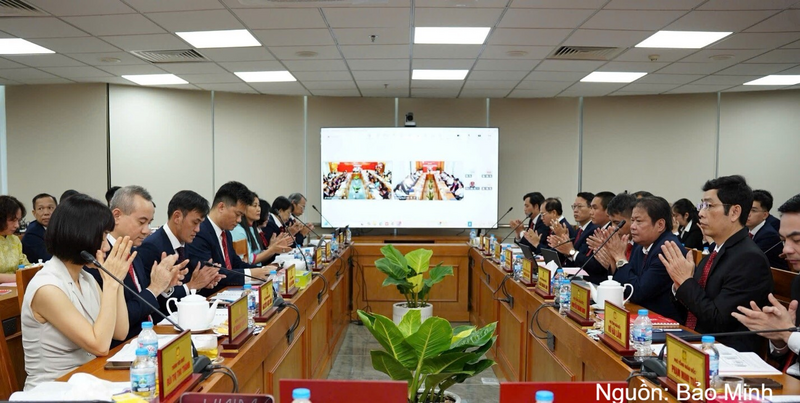 Hội nghị được tổ chức trực tiếp tại TP. Hồ Chí Minh, Hà Nội và kết nối trực tuyến tới các công ty thành viên trên toàn quốc.