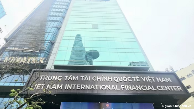 Tòa nhà Trung tâm tài chính quốc tế Việt Nam (số 8 Nguyễn Huệ, phường Sài Gòn).