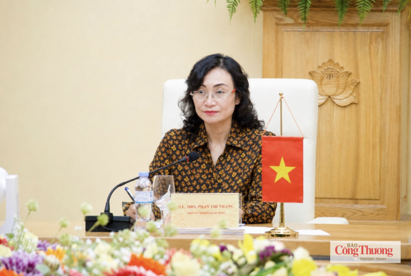 Thứ trưởng Bộ Công Thương Phan Thị Thắng.