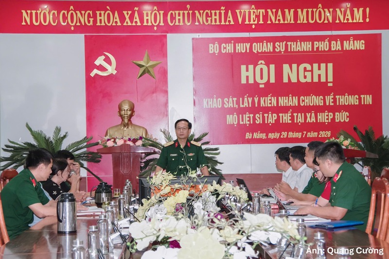 Đại tá Đỗ Nguyên Hoài, Phó Chính ủy Bộ Chỉ huy Quân sự TP. Đà Nẵng chủ trì hội nghị.