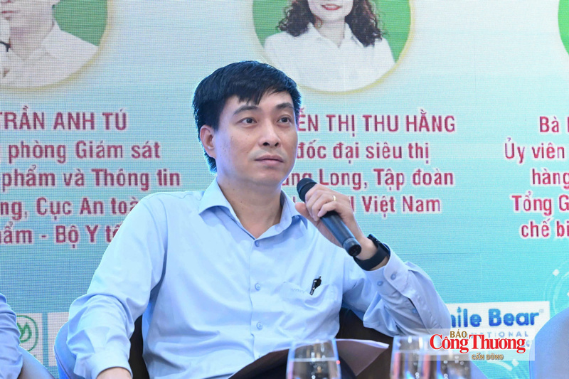 Ông Bùi Nguyễn Anh Tuấn - Phó Cục trưởng Cục Quản lý và Phát triển thị trường trong nước (Bộ Công Thương) chia sẻ tại phiên thảo luận.