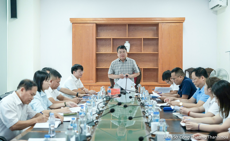 Giám đốc Sở Công Thương Nguyễn Tiến Hiệu phát biểu tại hội nghị.