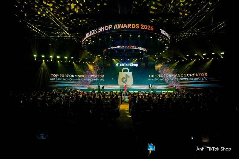 Sự kiện TikTok Shop Vietnam Summit 2026 đánh dấu chương trình hợp tác mới nhằm thúc đẩy kinh tế nông thôn thông qua thương mại điện tử giữa TikTok Việt Nam và nhiều đối tác