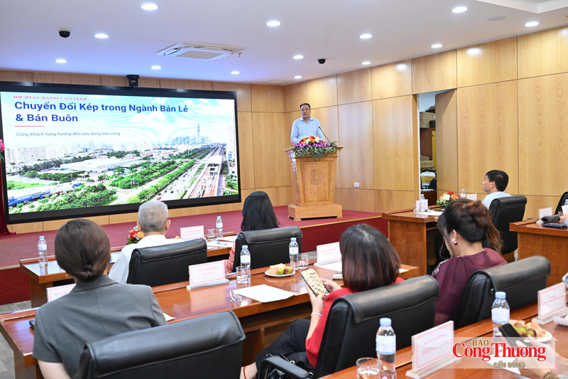 Ông Lê Sỹ Hiển, Giám đốc vận hành miền Bắc MM Mega Market Việt Nam.