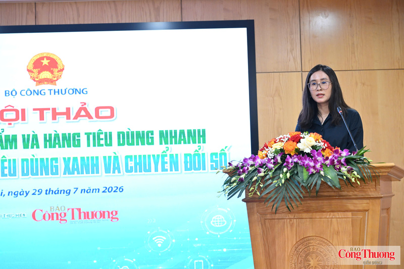 Bà Lê Thị Hường, Giám đốc Khối dự án WinCommerce (chuỗi bán lẻ WinMart/WinMart+/Win).