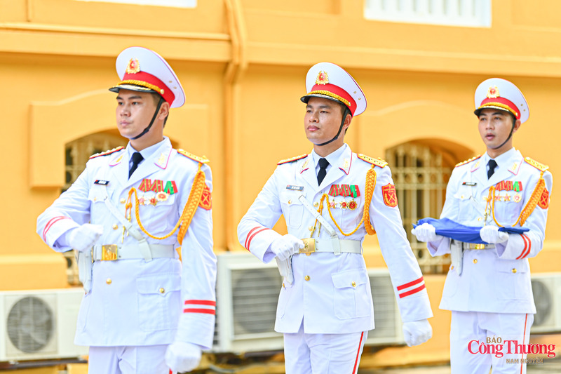 Lễ thượng cờ nhân dịp kỷ niệm Ngày thành lập ASEAN đã trở thành hoạt động thường niên tại các quốc gia thành viên.