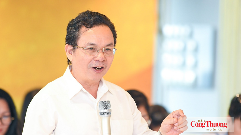 GS.TS Hoàng Văn Cường - Phó Chủ tịch Hội Khoa học Kinh tế Việt Nam.
