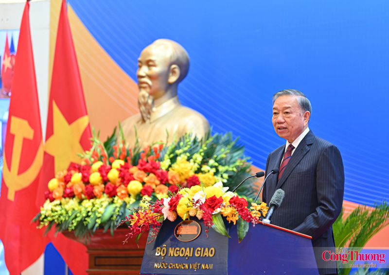 Tổng Bí thư, Chủ tịch nước Tô Lâm đã có bài phát biểu chỉ đạo quan trọng tại Hội nghị Ngoại giao lần thứ 33.