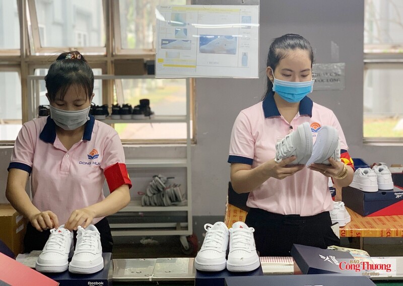 Da giày cũng là thế mạnh của hàng Việt Nam tại châu Âu.