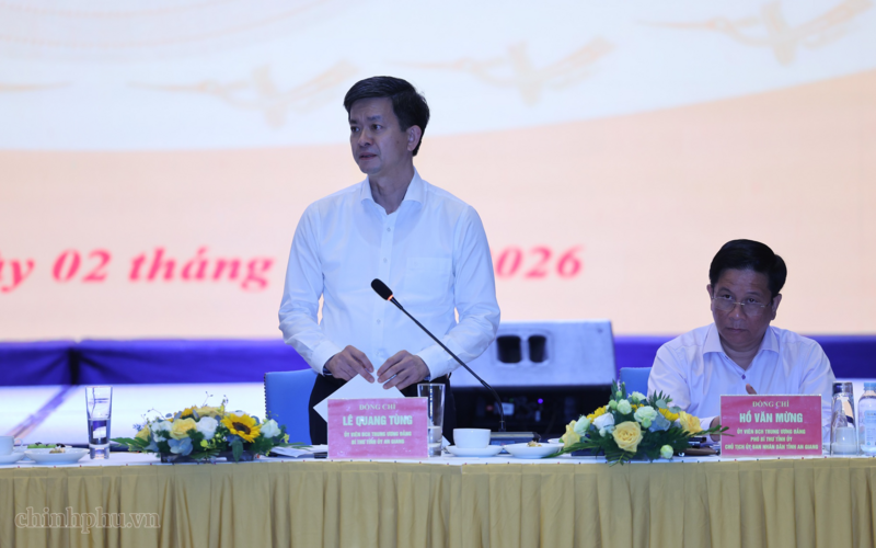 Bí thư Tỉnh ủy An Giang Lê Quang Tùng phát biểu tại cuộc làm việc - Ảnh: VGP/Phương Nguyên