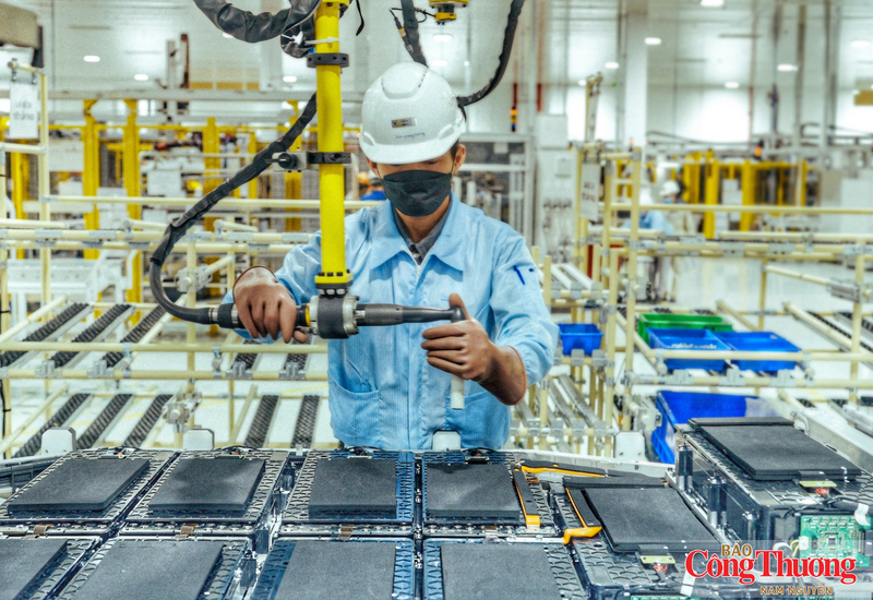 Bộ Tài chính đề xuất các giải pháp thu hút FDI, thúc đẩy tăng trưởng kinh tế hai con số. (Ảnh minh hoạ)