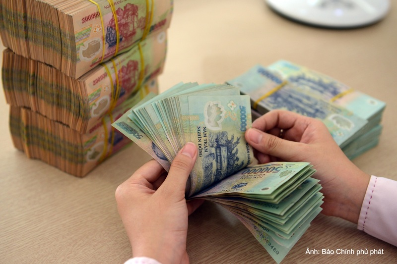 Bộ Nội vụ trả lời thắc mắc về xác định tiền lương làm căn cứ tính tiền lương làm thêm giờ. Ảnh minh họa: VGP