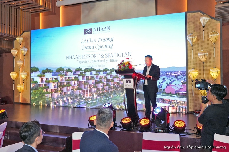 Đại diện Tập đoàn Đạt Phương – ông Lương Minh Tuấn Chủ tịch HĐQT, chia sẻ định hướng phát triển lĩnh vực hospitality tại Đà Nẵng.