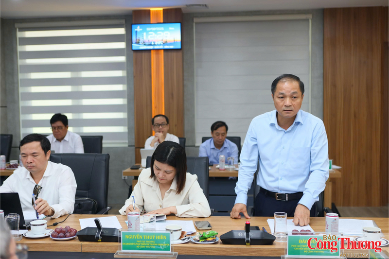 Ông Đào Duy Anh, Phó Cục trưởng Cục Đổi mới sáng tạo, Chuyển đổi xanh và Khuyến công phát biểu ý kiến.