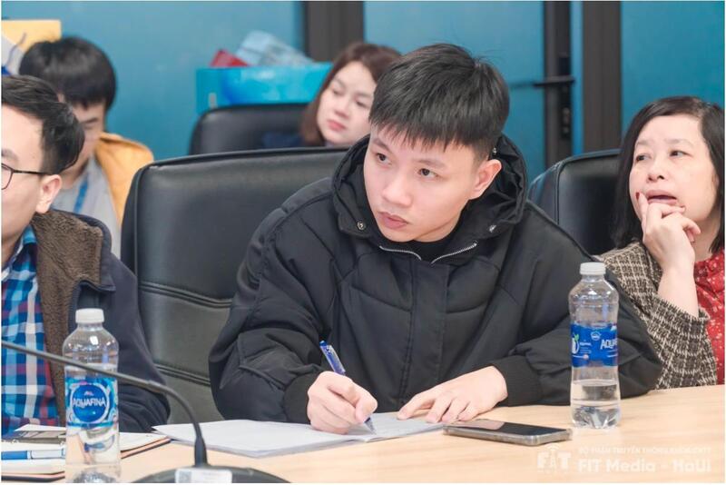 Từ đó em nhận ra, điều khó nhất không phải là việc học, mà là bắt đầu nghiêm túc với nó.