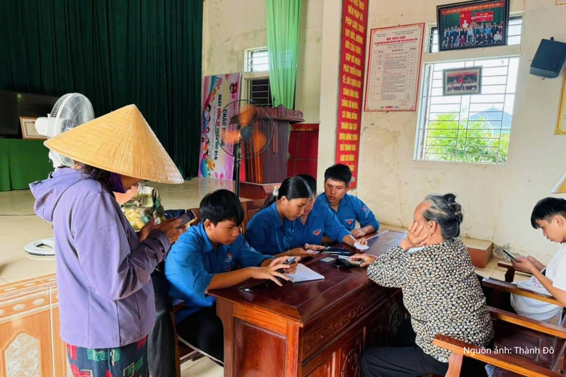 Các phản ánh hiện trường qua ứng dụng i-HaTinh đều được tiếp nhận và xử lý đúng hạn 100%, đem lại sự hài lòng cao cho công dân.