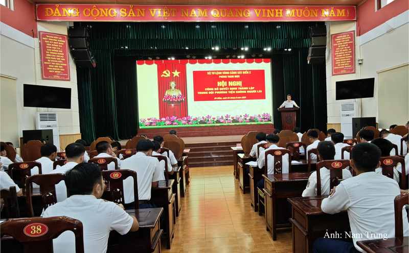 Bộ Tư lệnh Vùng Cảnh sát biển 2 công bố Quyết định thành lập Trung đội Phương tiện không người lái