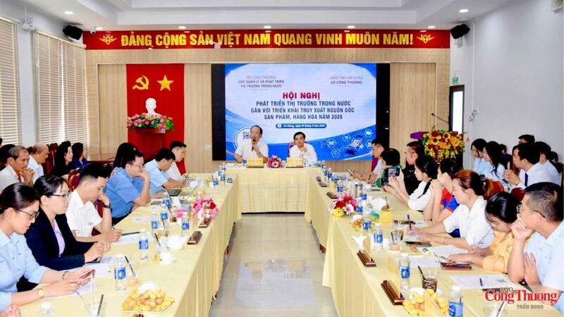 Quang cảnh tại hội nghị.