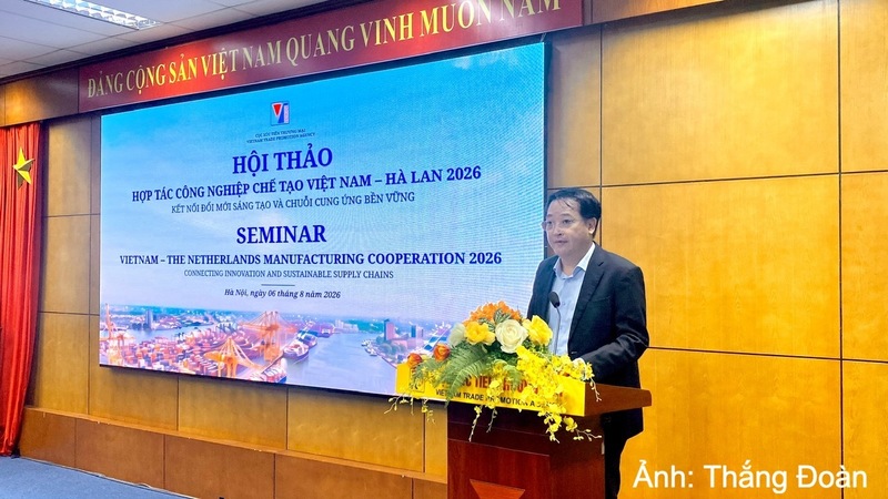 Ông Bùi Quang Hưng, Phó Cục trưởng Cục Xúc tiến thương mại phát biểu.