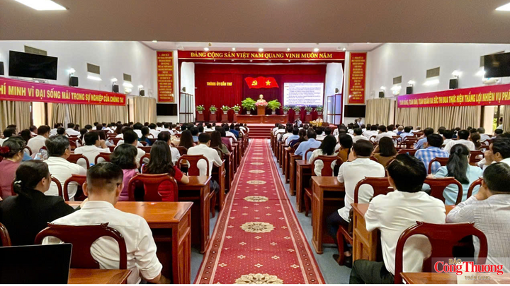 Quang cảnh tại hội nghị.