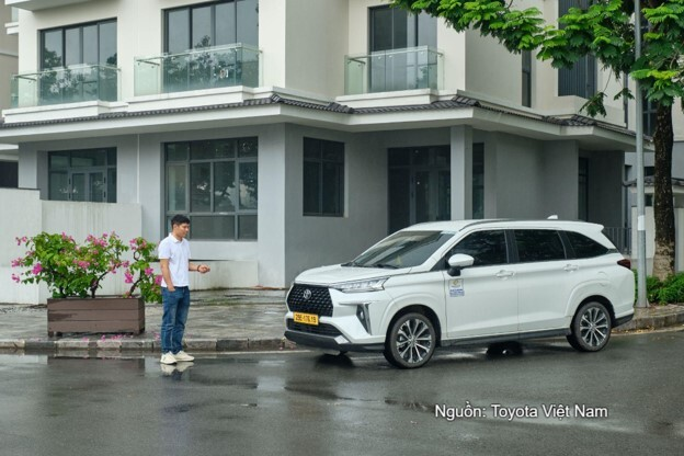 Khách hàng tiết kiệm đến 75 triệu đồng khi mua Veloz Cross trong tháng 8.
