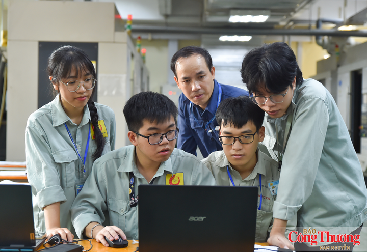 Việt Nam đang chuyển từ thu hút FDI bằng mọi giá sang thu hút có chọn lọc.