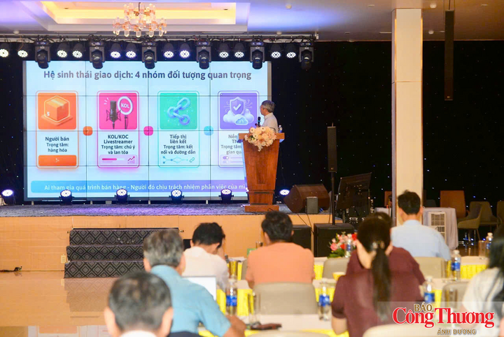 Buổi tập huấn đã thu hút đông đảo đại diện các cơ sở sản xuất, doanh nghiệp trên địa bàn thành phố Đà Nẵng tham dự
