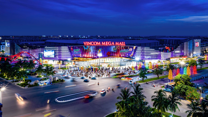 Trong hơn ba thập kỷ phát triển, Vingroup nhiều lần mở rộng sang những lĩnh vực mới. Bất động sản, du lịch nghỉ dưỡng, y tế hay giáo dục đều góp phần tạo nên vị thế của một trong những tập đoàn tư nhân lớn nhất Việt Nam.
