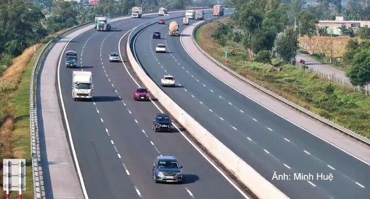 Tuyến cao tốc Hà Nội - Hải Phòng.
