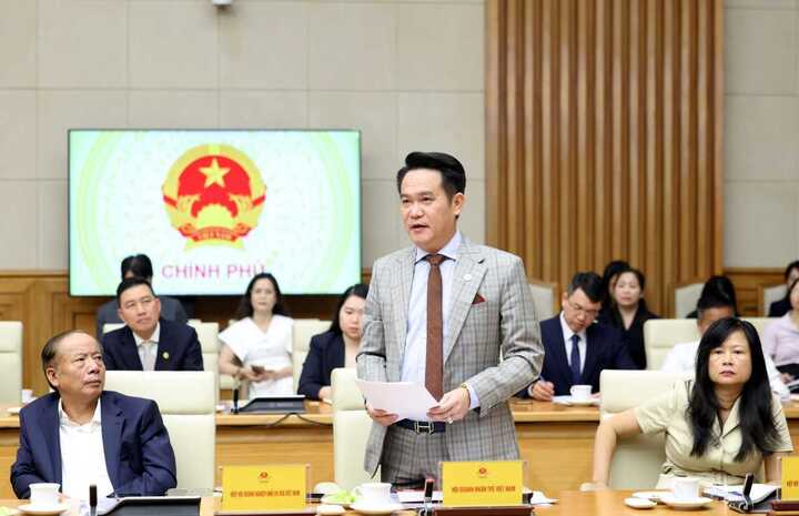 Các đại biểu nêu ý kiến tại cuộc làm việc - Ảnh: chinhphu.vn/Đức Tuân