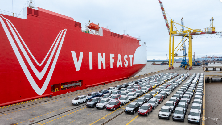 Chuyến tàu thứ 4 và là chuyến tàu chuyên chở số lượng xe lớn nhất tới Indonesia chỉ sau 1 năm VinFast chính thức gia nhập thị trường này (tháng 3/2025).