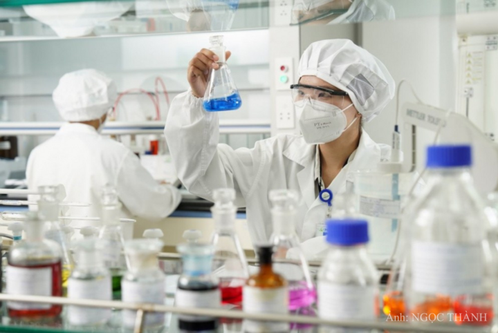 Nghiên cứu sản xuất dược phẩm tại Imexpharm