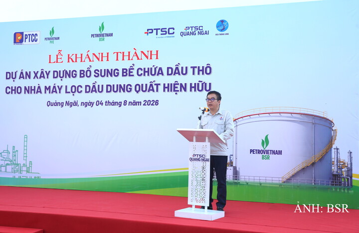 Tổng Giám đốc BSR Nguyễn Việt Thắng: Việc tăng thêm bồn chứa dầu thô giúp Tổng công ty chủ động hơn trong điều hành sản xuất và bảo đảm nguồn nguyên liệu, đồng thời có thêm không gian chứa dầu thô, góp phần bảo đảm an ninh năng lượng quốc gia. Ảnh: BSR